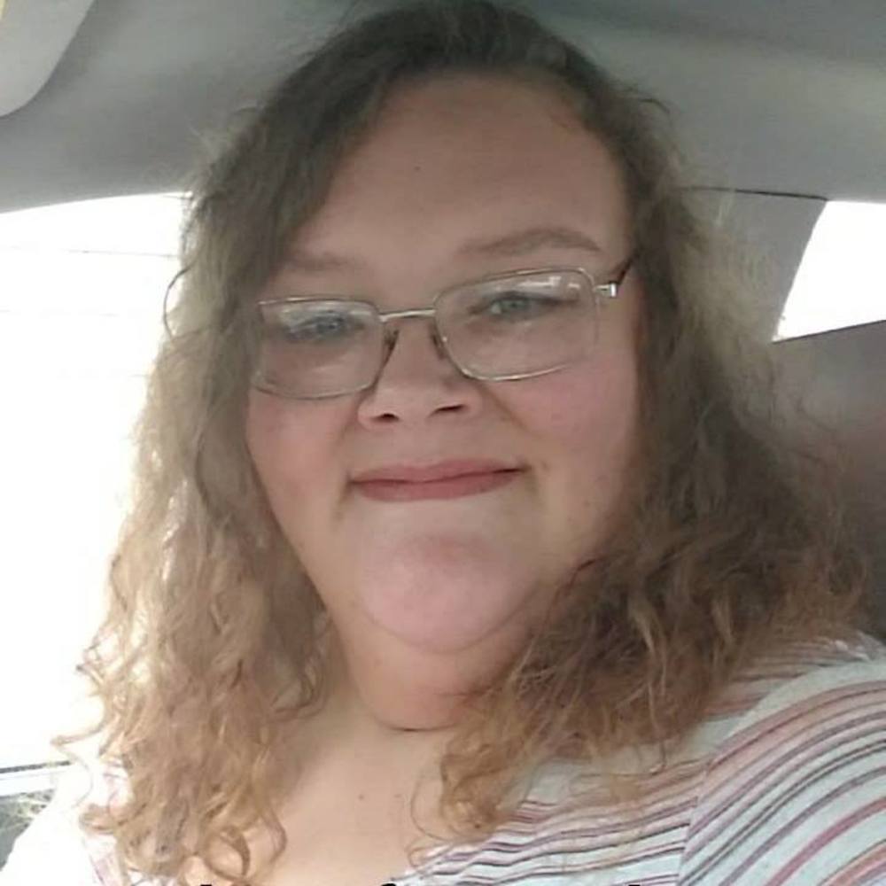 Meet your Posher, Angela